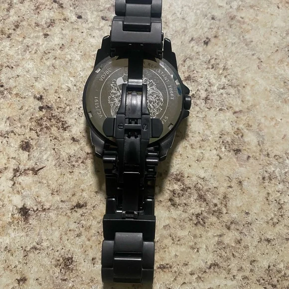 Vince Camuto Men’s Watch, excellent condition, only worn a few times.